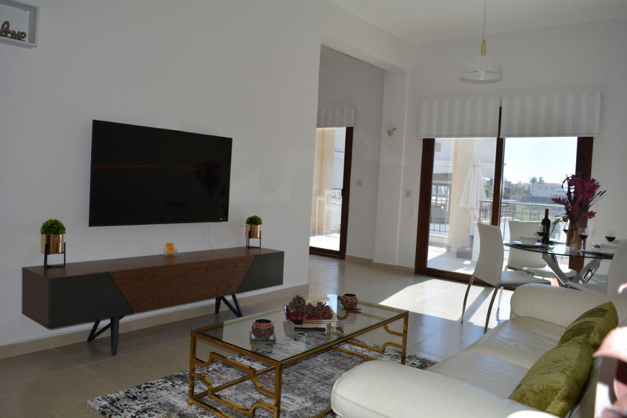 Eleona'S Royal Gardens By Yiota - Luxury 2 Bed Apartment In Exclusive Complex Peyia Dış mekan fotoğraf