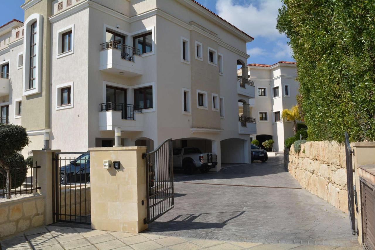 Eleona'S Royal Gardens By Yiota - Luxury 2 Bed Apartment In Exclusive Complex Peyia Dış mekan fotoğraf
